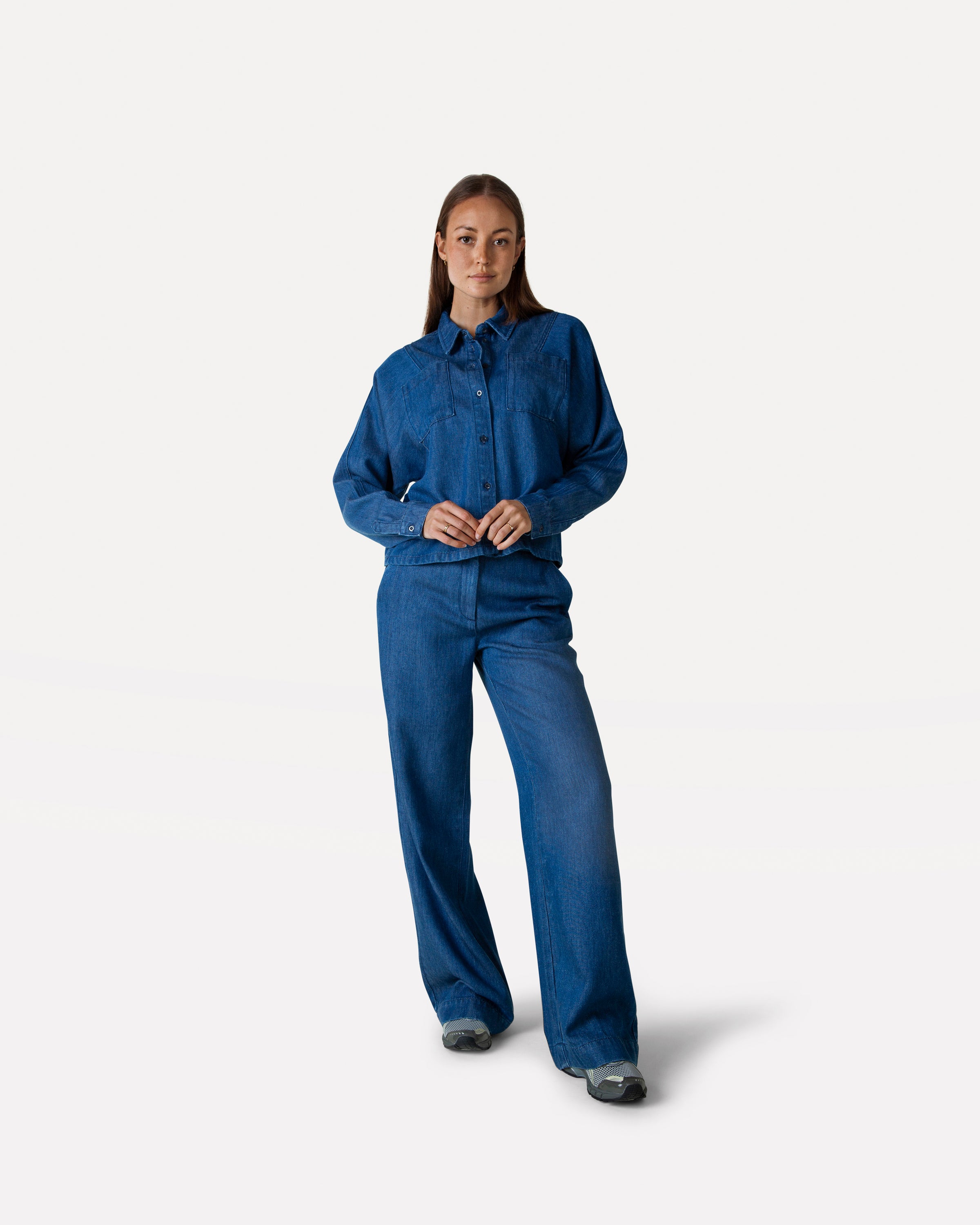 ALIona denim shirt & ALDoeha denim pants