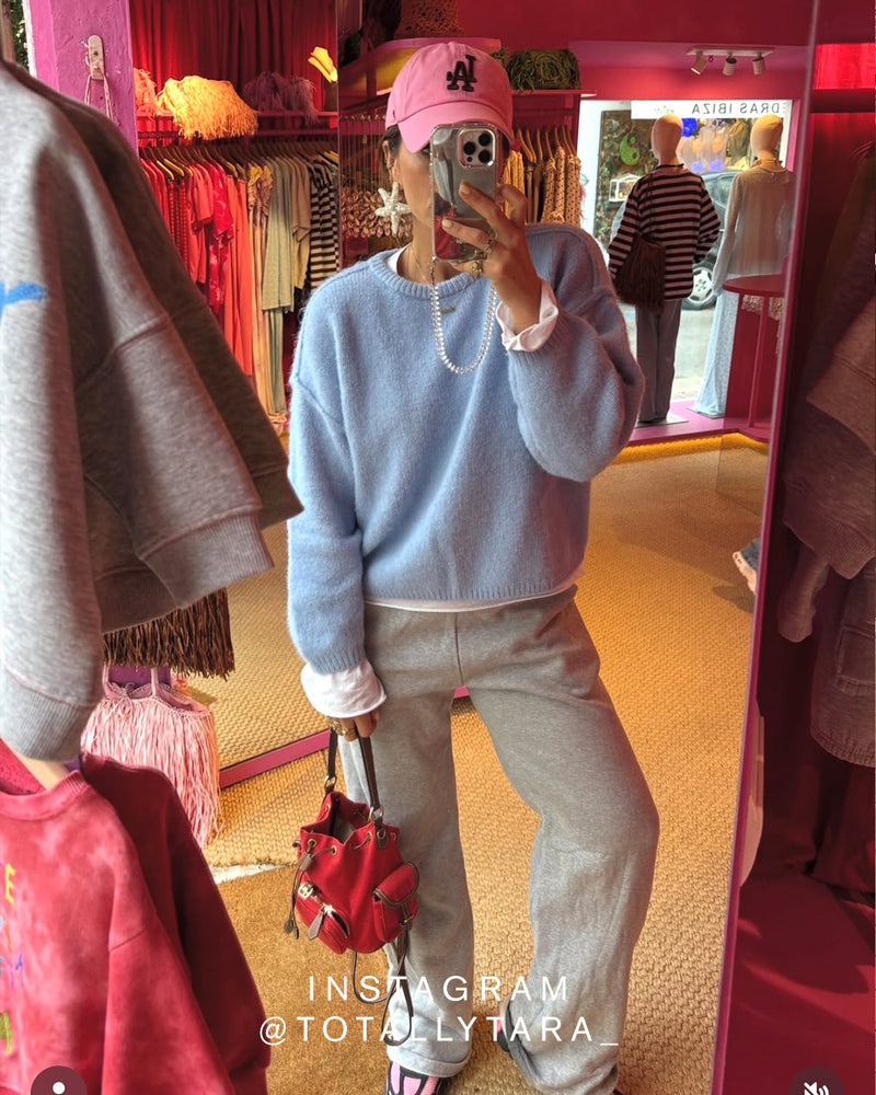 Instagram lookbook post
