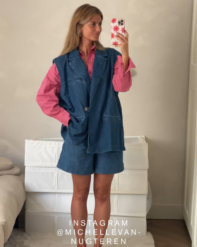 Instagram lookbook post