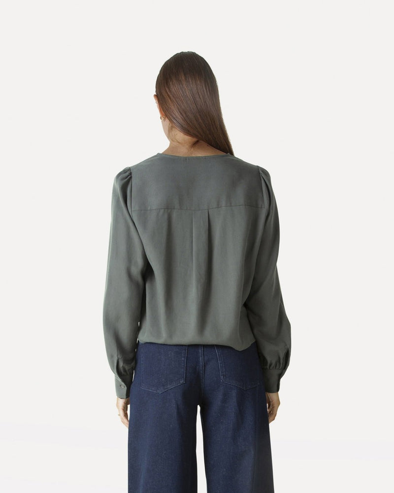 ALDanou top l/s - Another - Label