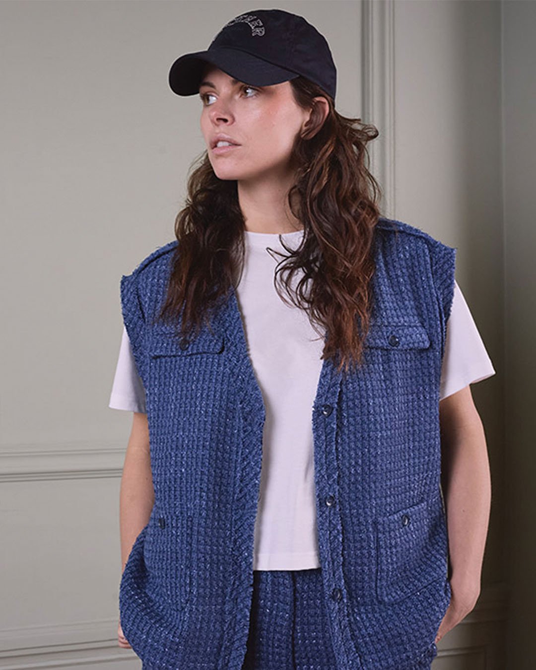 ALMare vest s/l - Another - Label