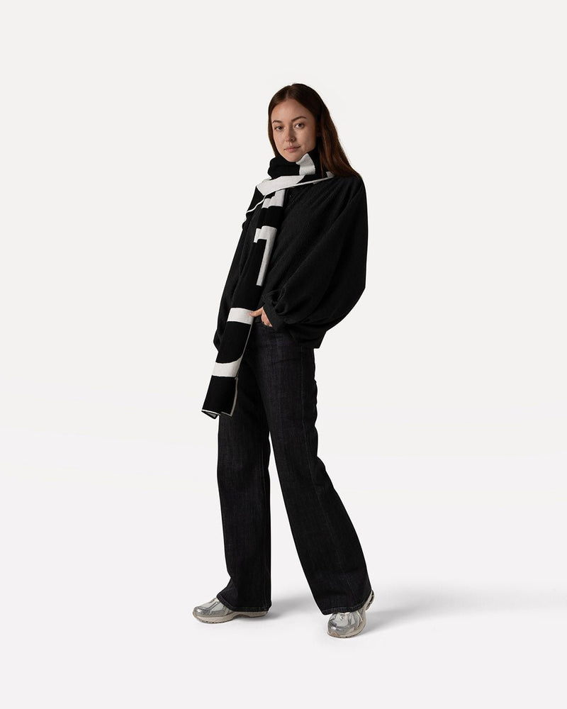 Andrea Scarf - Another - Label