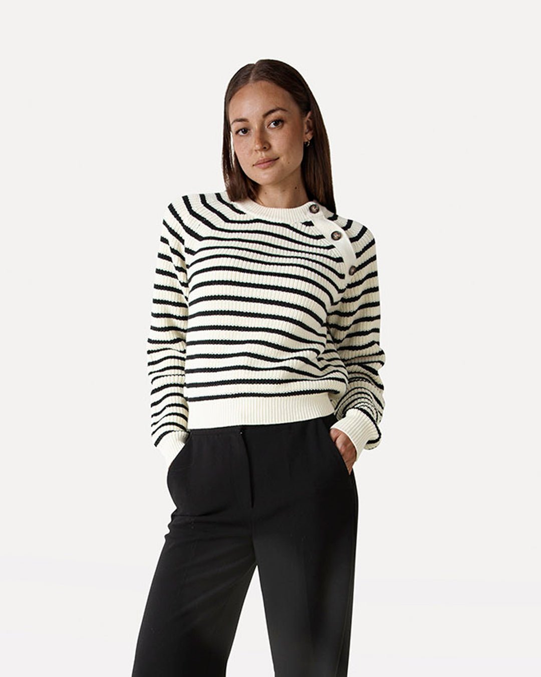 Aster knitted pull - Another - Label