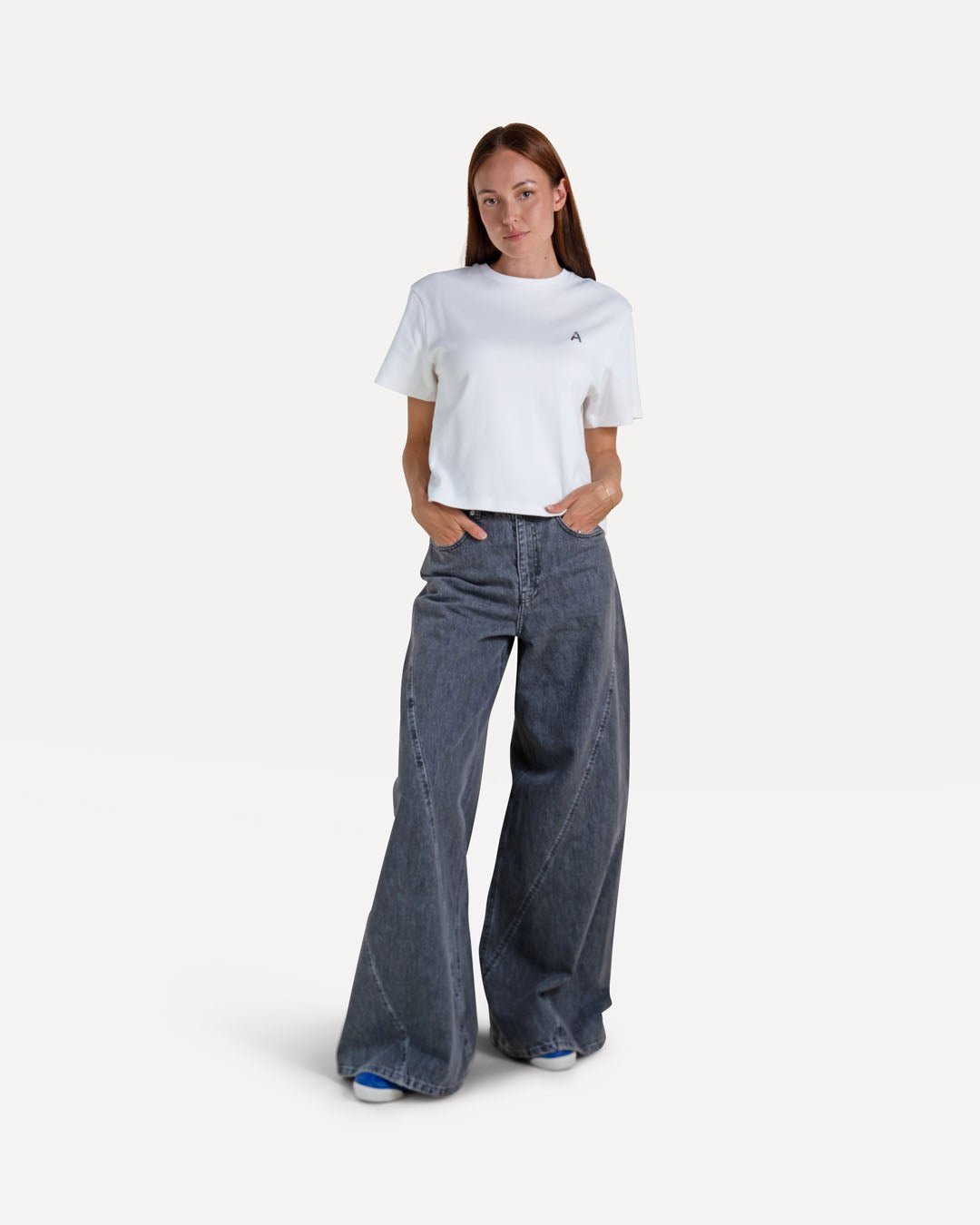 Gina t-shirt outline - Another-Label
